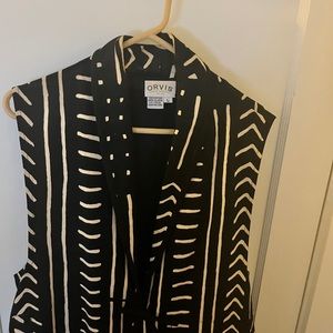 Orvis mud cloth vest heavy and artsy